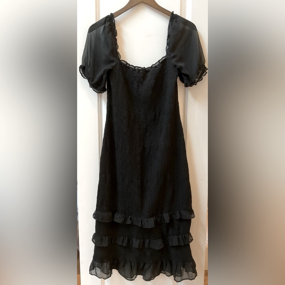 Abercrombie & Fitch Smocked Puff Sleeve Midi Dress - Picture 3 of 6